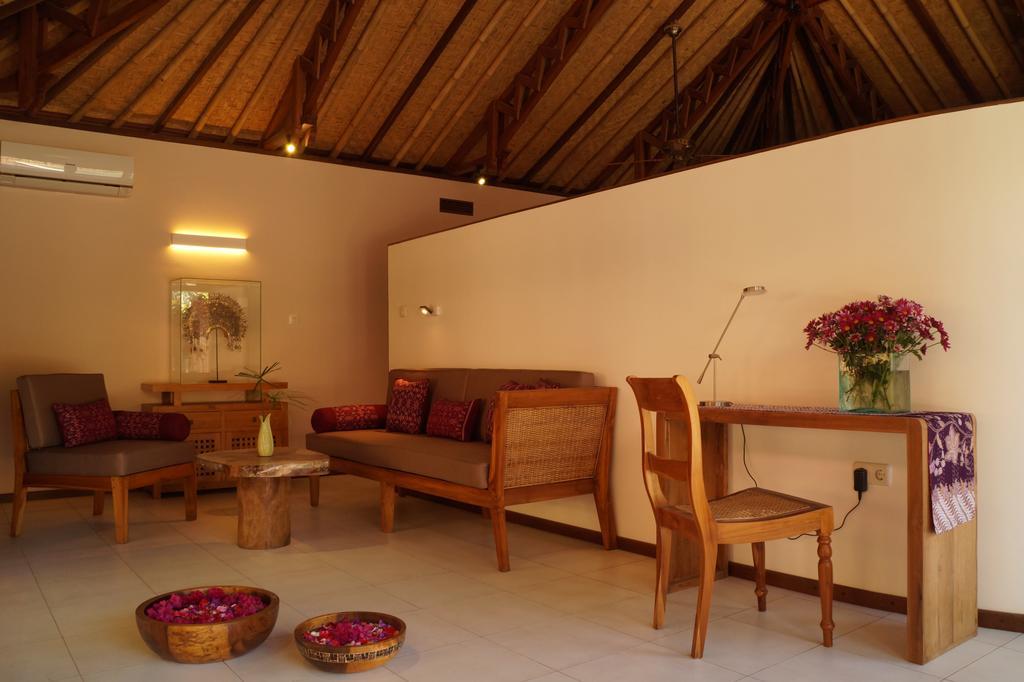 Cili Emas Oceanside Resort Tejakula Pokoj fotografie